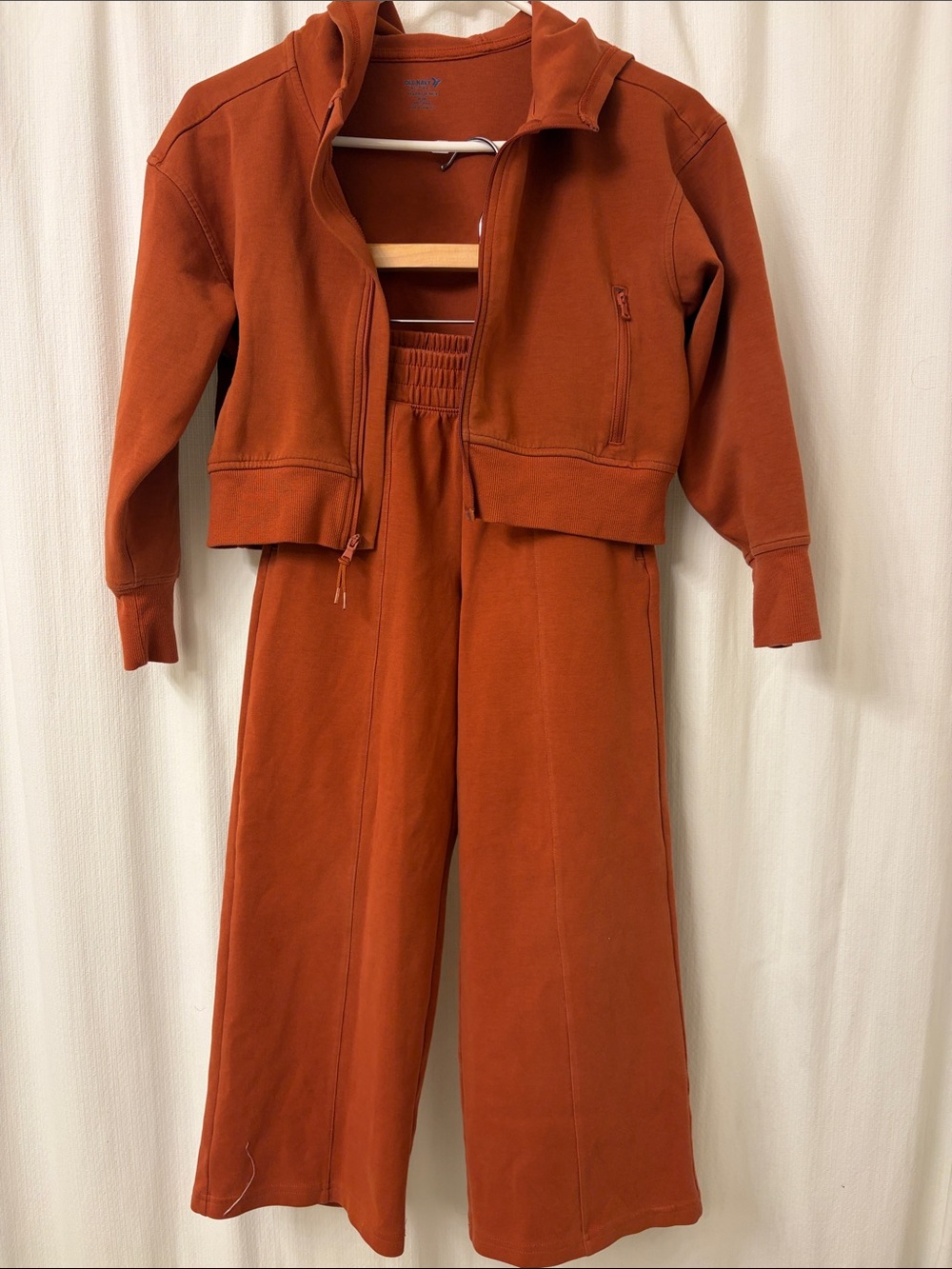 Old Navy Rust Wide-Leg Crop Sweatpants Set
